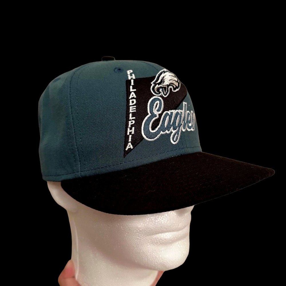 NFL Philadelphia Eagles 9FIFTY Snapback Cap Hat. NEW